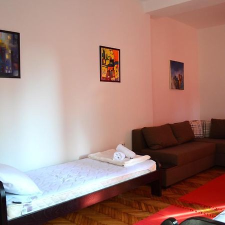 Apartmants Night Lux Ni Zimmer foto
