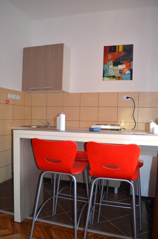 Apartmants Night Lux Ni Zimmer foto